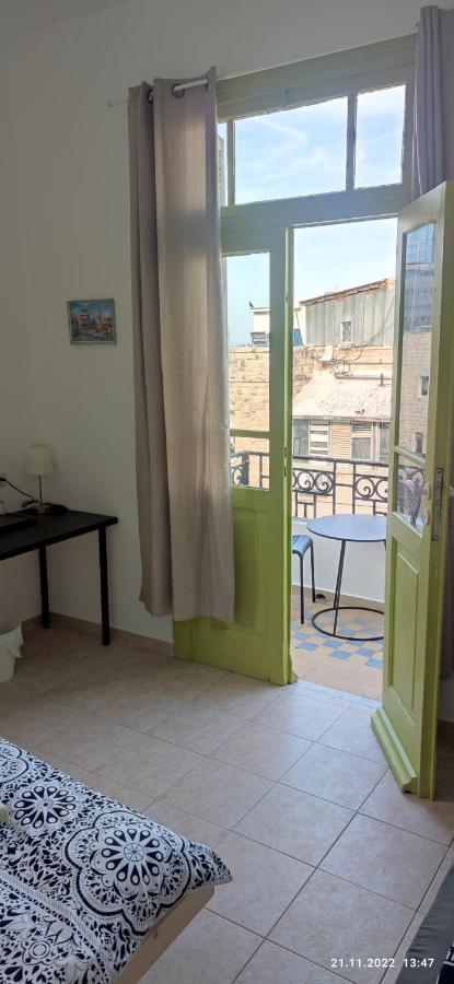 Guesthouse Comfy - Separate Rooms In The Apartment For A Relaxing Holiday Χάιφα Εξωτερικό φωτογραφία